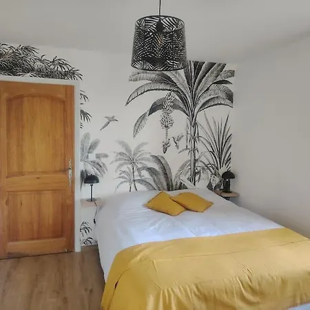 Appartement Domaine Des Petites Soeurs A 800m Du Centre Historique Avec 5200m2 De Parc Arbore *